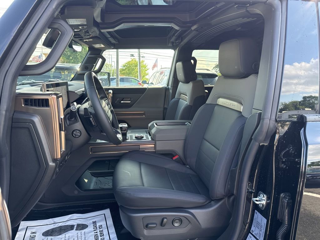 New 2025 GMC Hummer EV 3X w/ LPO, Sport Package AWD/4WD image 10