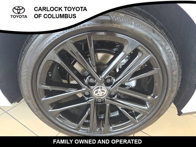 Used 2026 Toyota Camry SE w/ Convenience Package FWD image 11