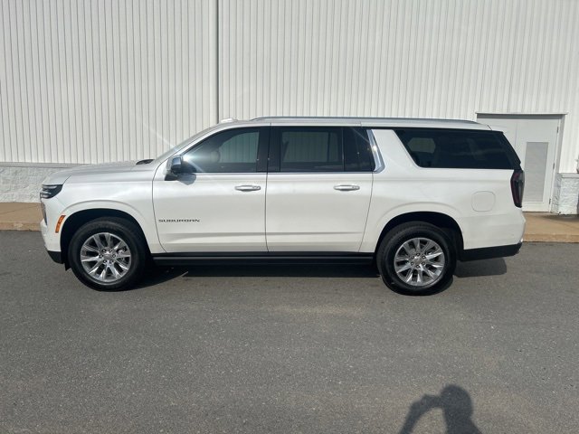 New 2025 Chevrolet Suburban Premier image 10