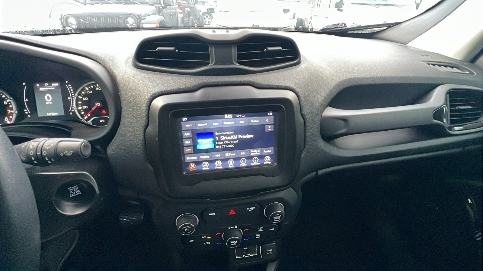 Used 2020 Jeep Renegade Altitude image 33