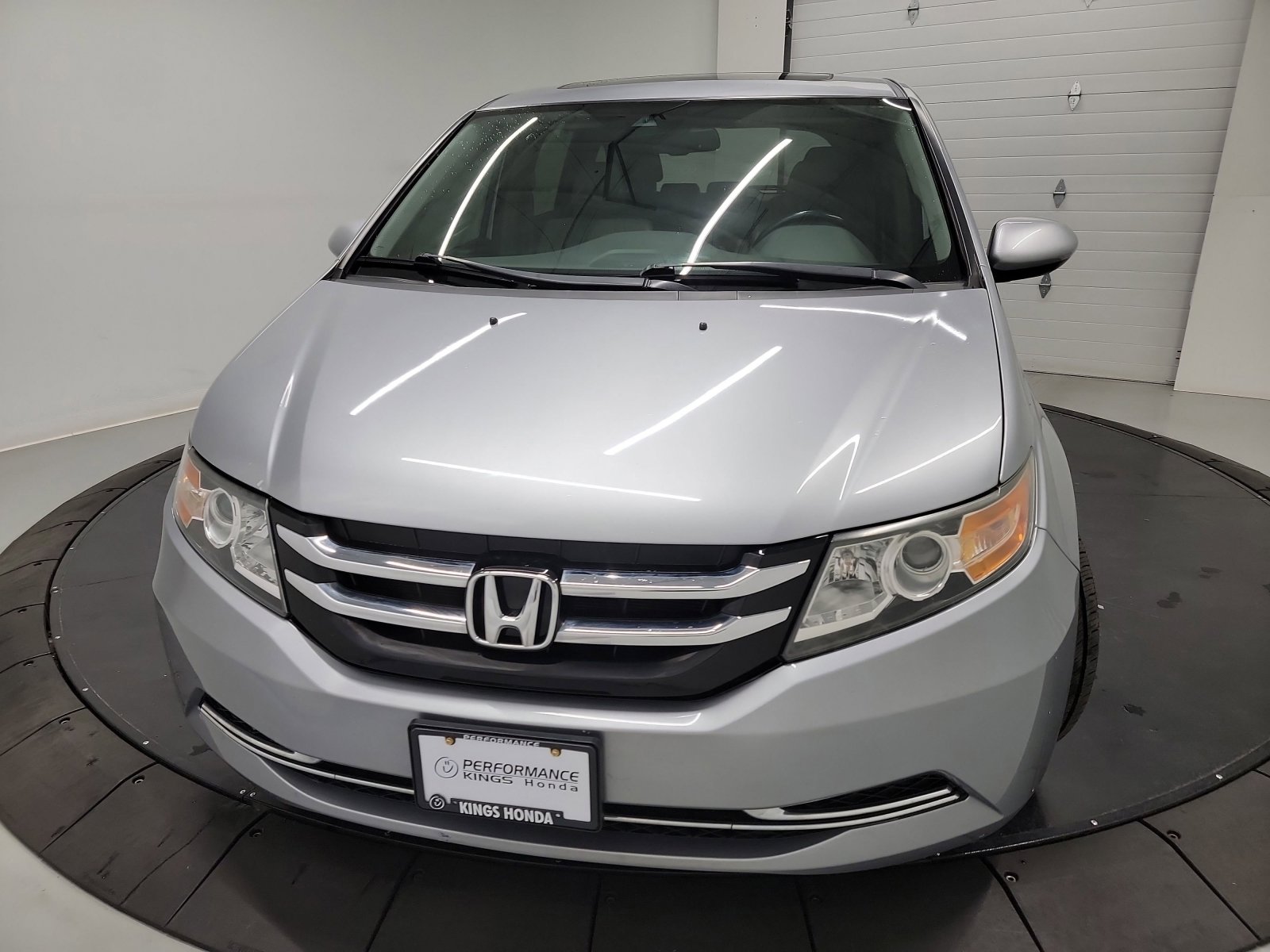 Used 2016 Honda Odyssey EX-L image 2