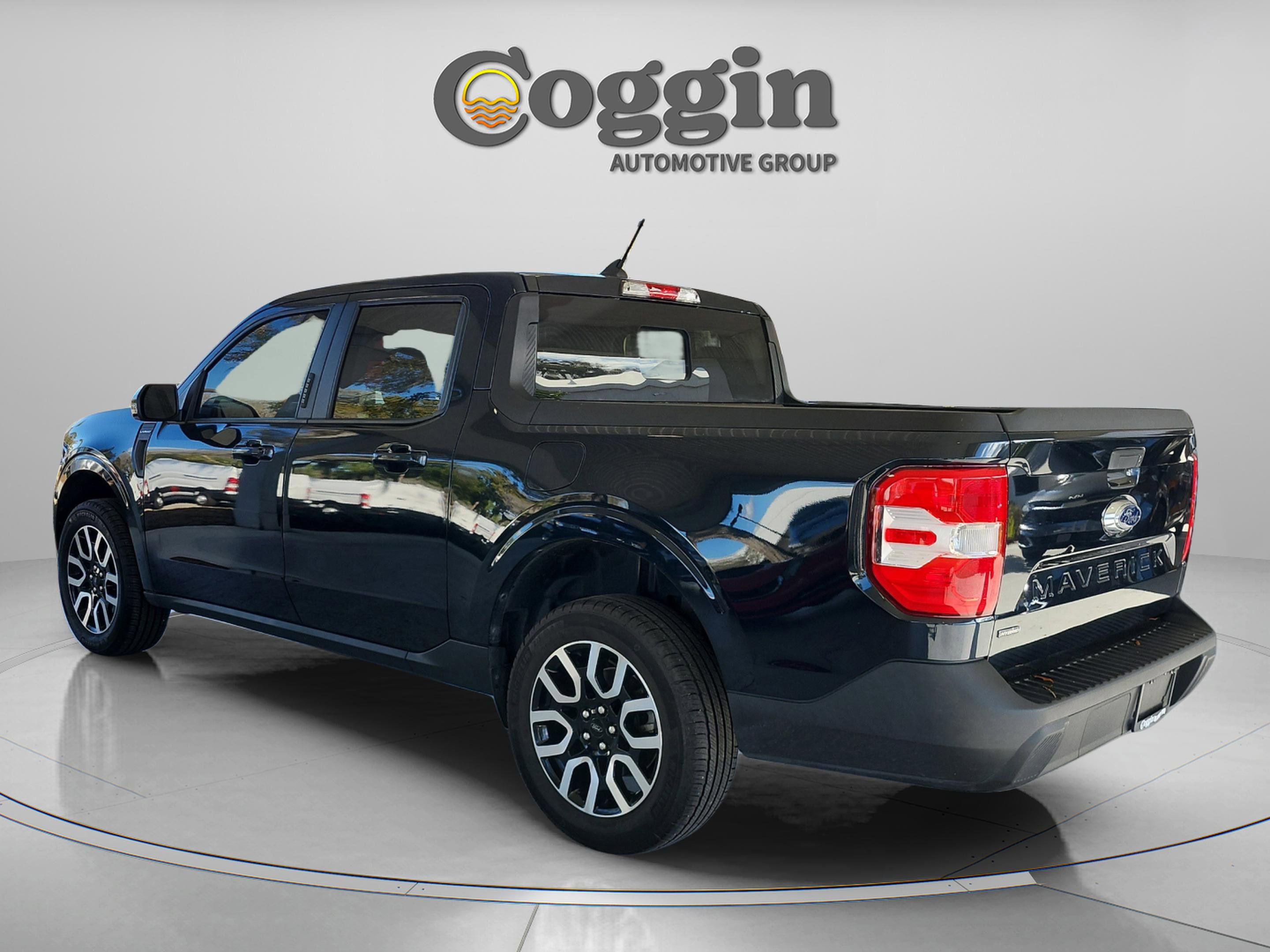 Certified 2023 Ford Maverick Lariat image 4