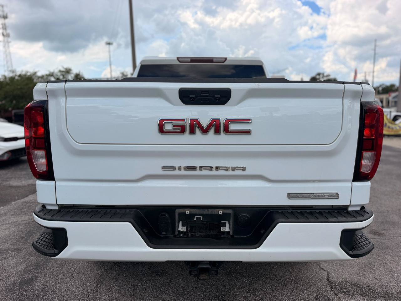 Used 2022 GMC Sierra 1500 Elevation AWD/4WD image 8