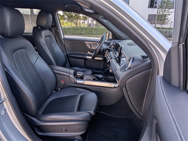 Used 2021 Mercedes-Benz GLB 250 image 18