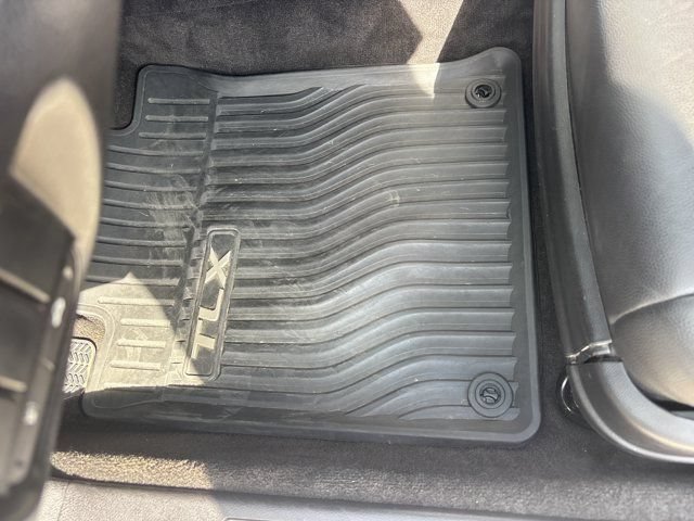 Used 2015 Acura TLX FWD image 22