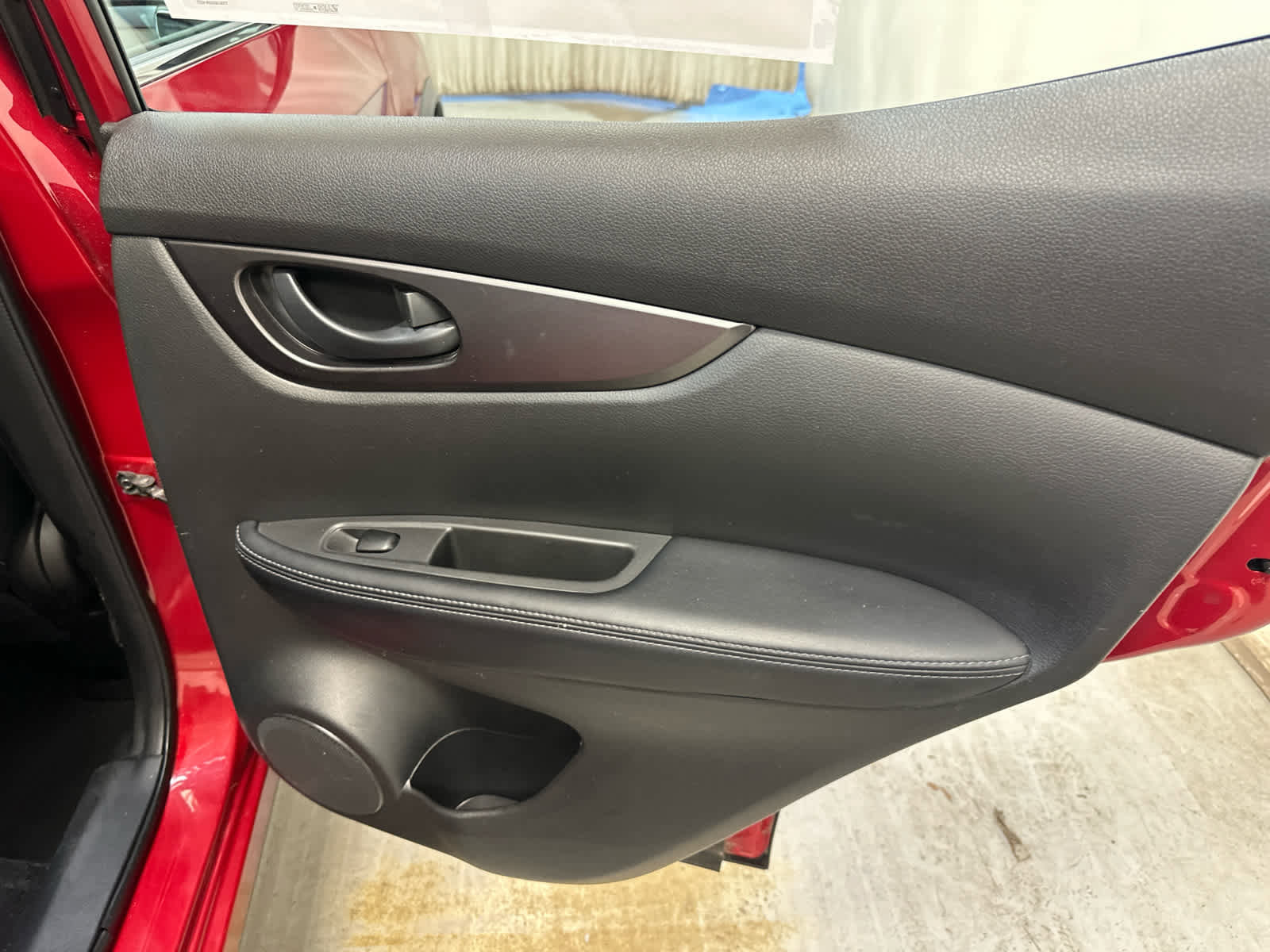 Certified 2018 Nissan Rogue Sport S w/ S Appearance Package AWD/4WD image 29