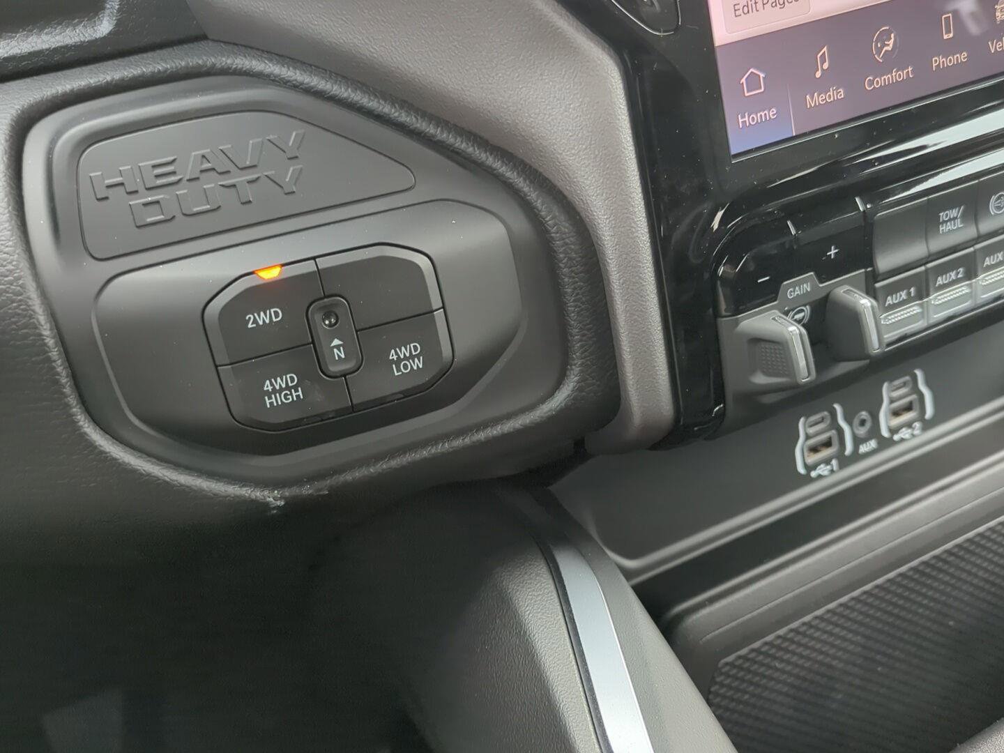 New 2026 RAM 2500 Big Horn image 32