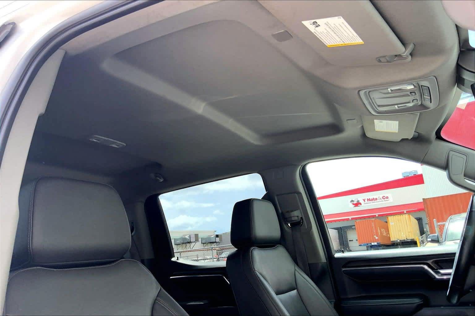 Used 2024 GMC Sierra 1500 SLT AWD/4WD image 30