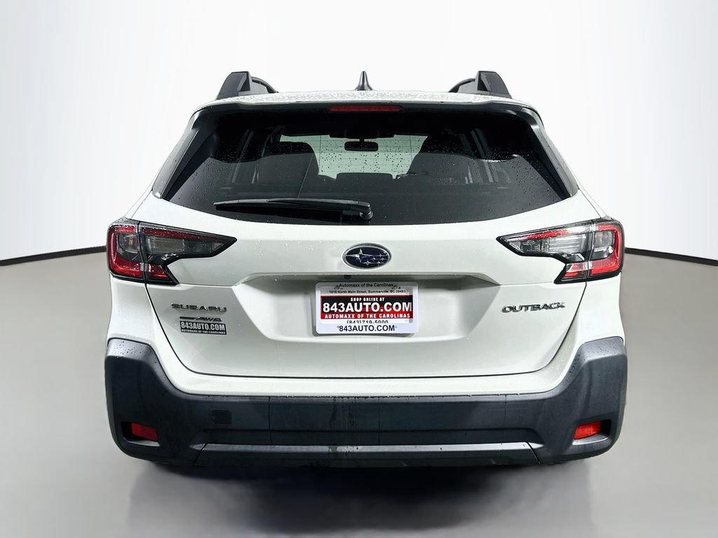 Used 2024 Subaru Outback Premium AWD/4WD image 6