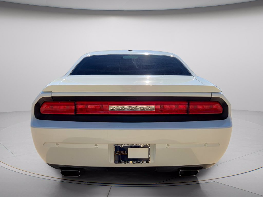 Used 2013 Dodge Challenger R/T Plus RWD image 5