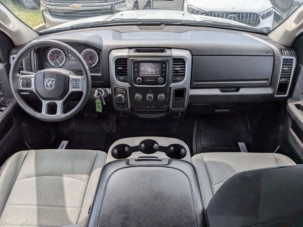 Used 2024 RAM 1500 Classic SLT AWD/4WD image 14