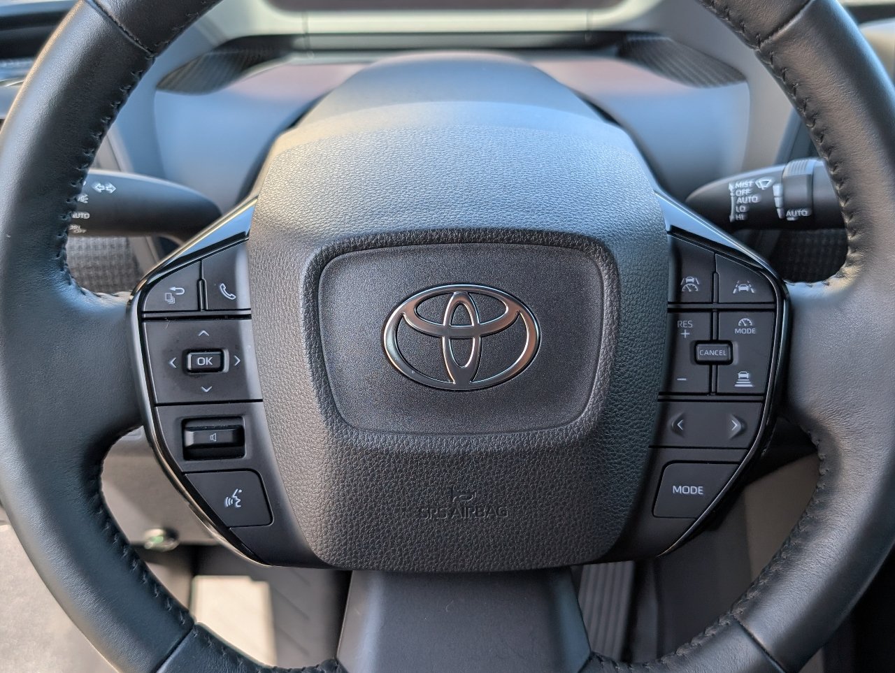 Used 2023 Toyota bZ4X FWD image 19