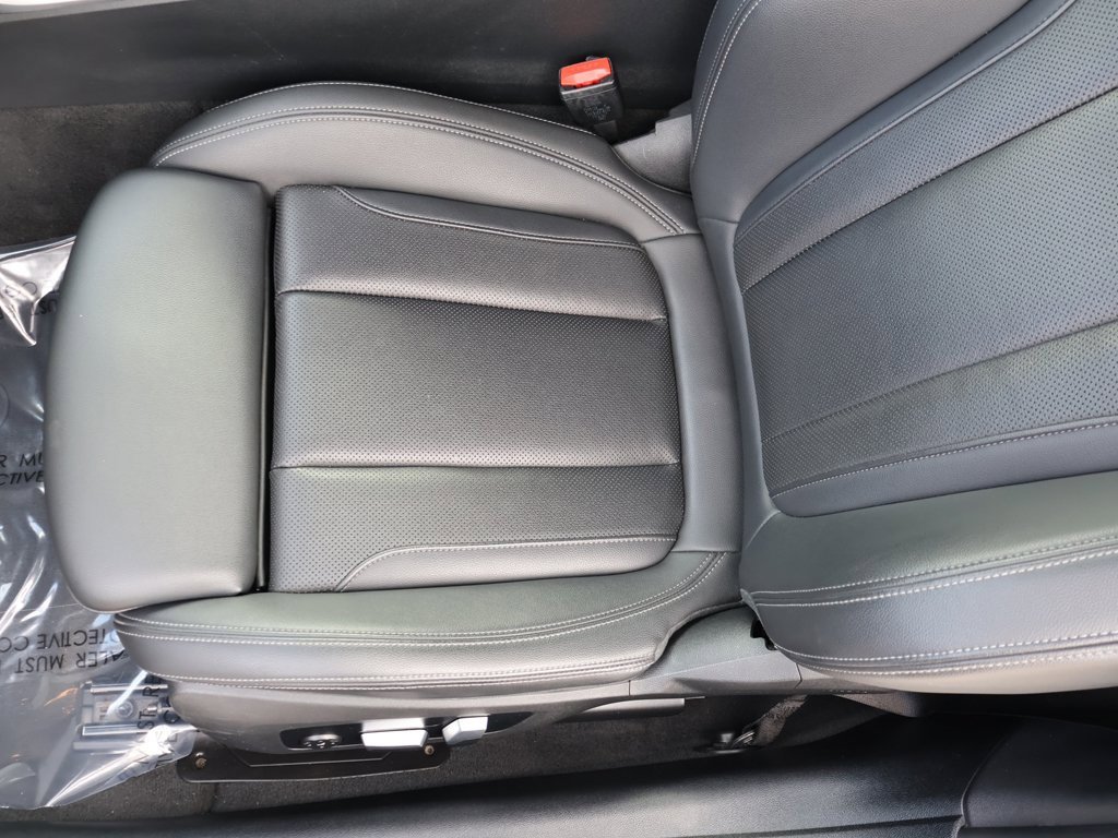 Used 2023 BMW 430i xDrive Convertible w/ M Sport Package image 28