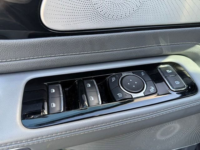 Used 2020 Lincoln Aviator Reserve w/ Equipment Group 202A image 12