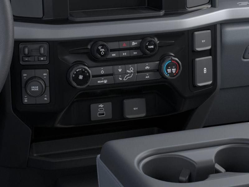 New 2026 Ford F250 XL AWD/4WD image 15