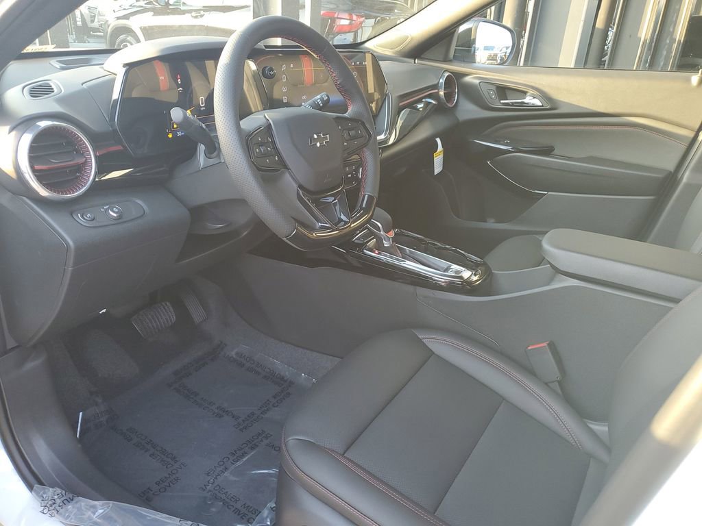 New 2026 Chevrolet Trax RS w/ Driver Confidence Package image 18