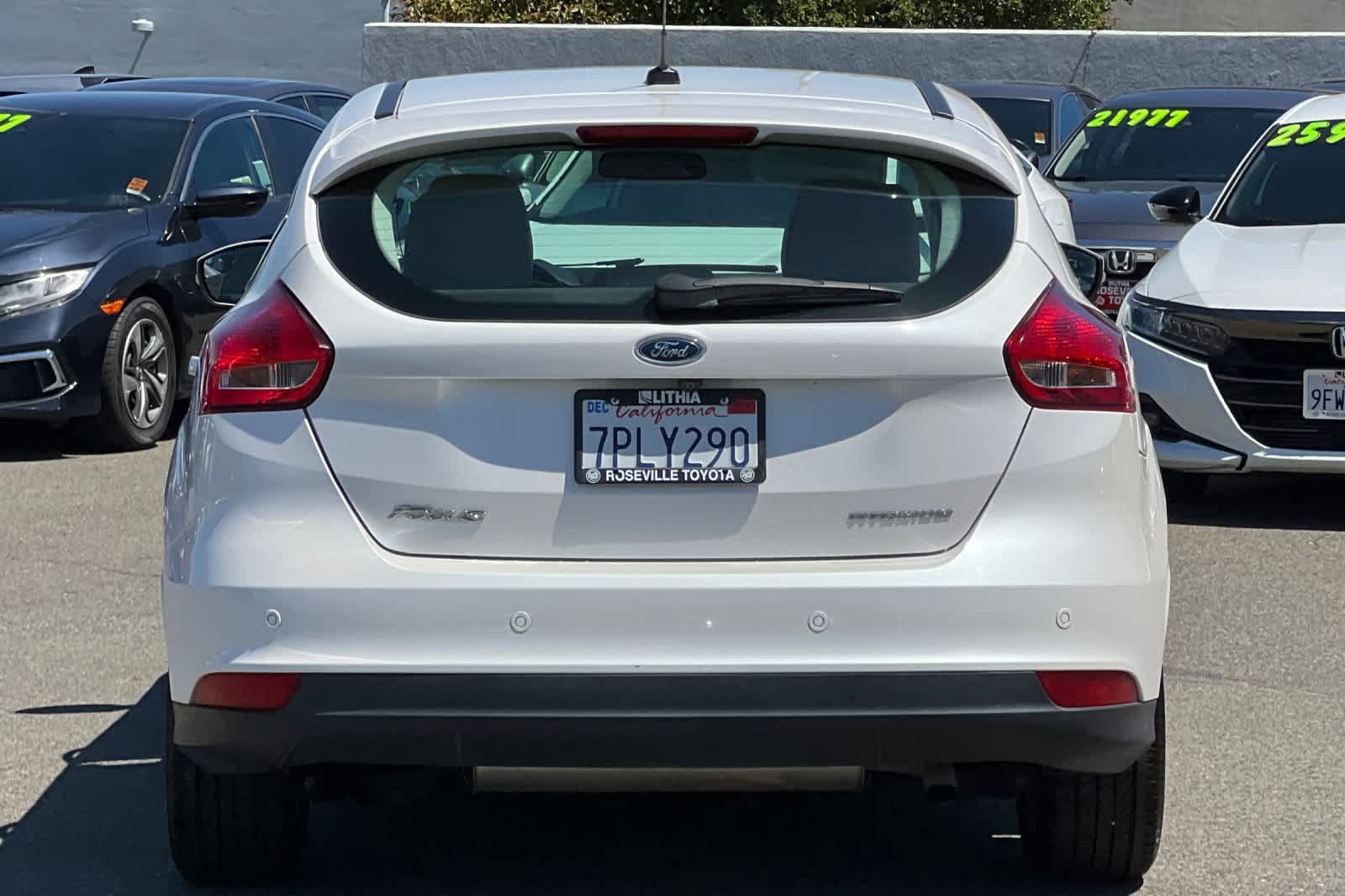 Used 2016 Ford Focus Titanium FWD image 8