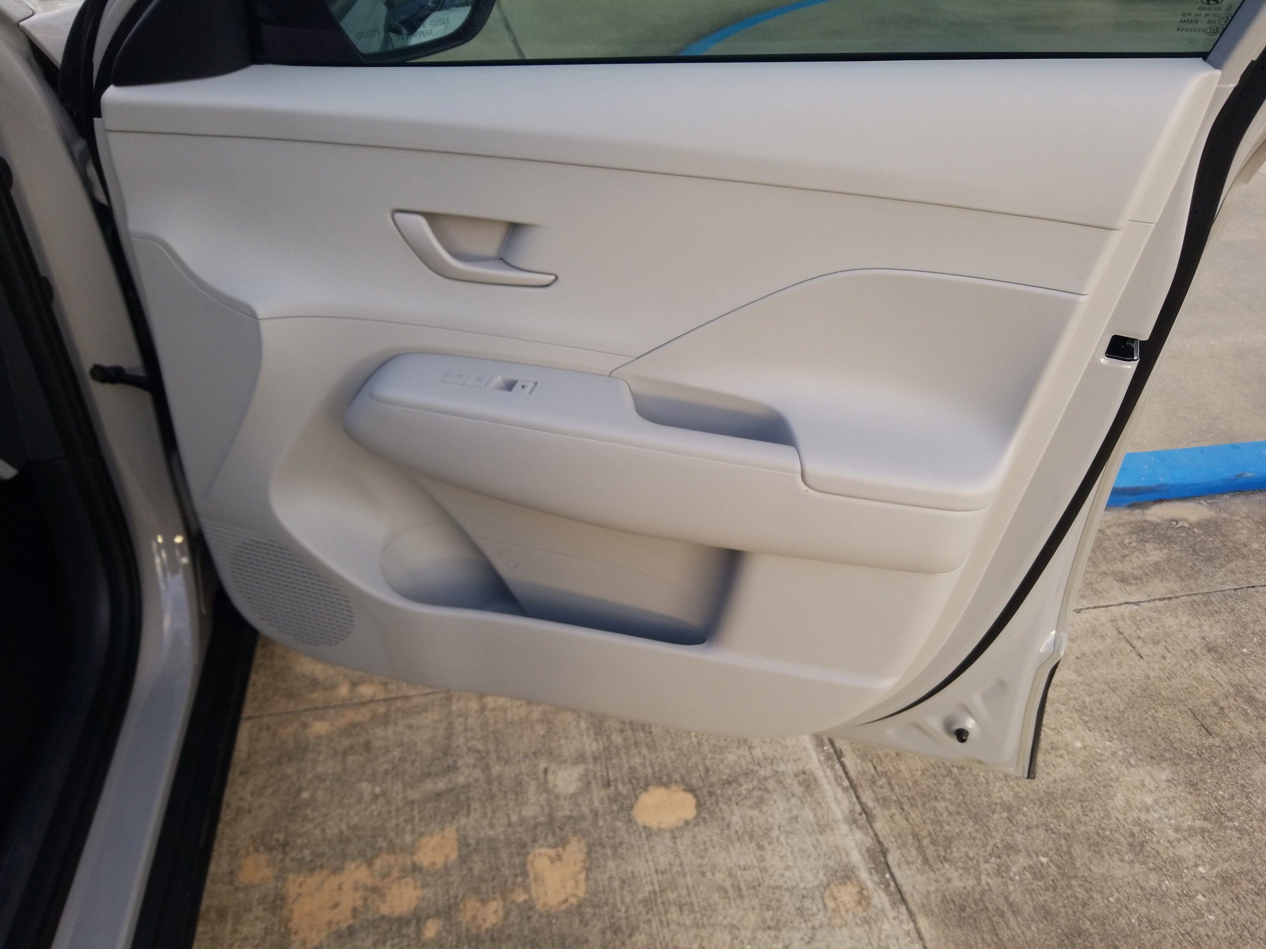 New 2026 Hyundai Kona SE image 16