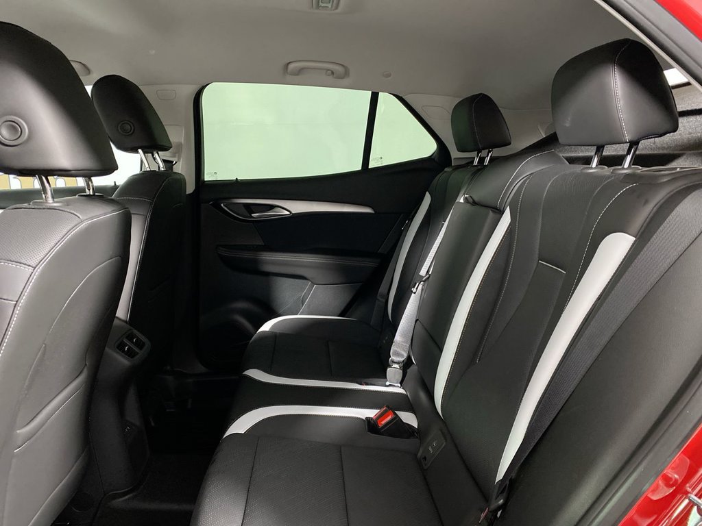 Certified 2025 Buick Envision Sport Touring AWD/4WD image 21