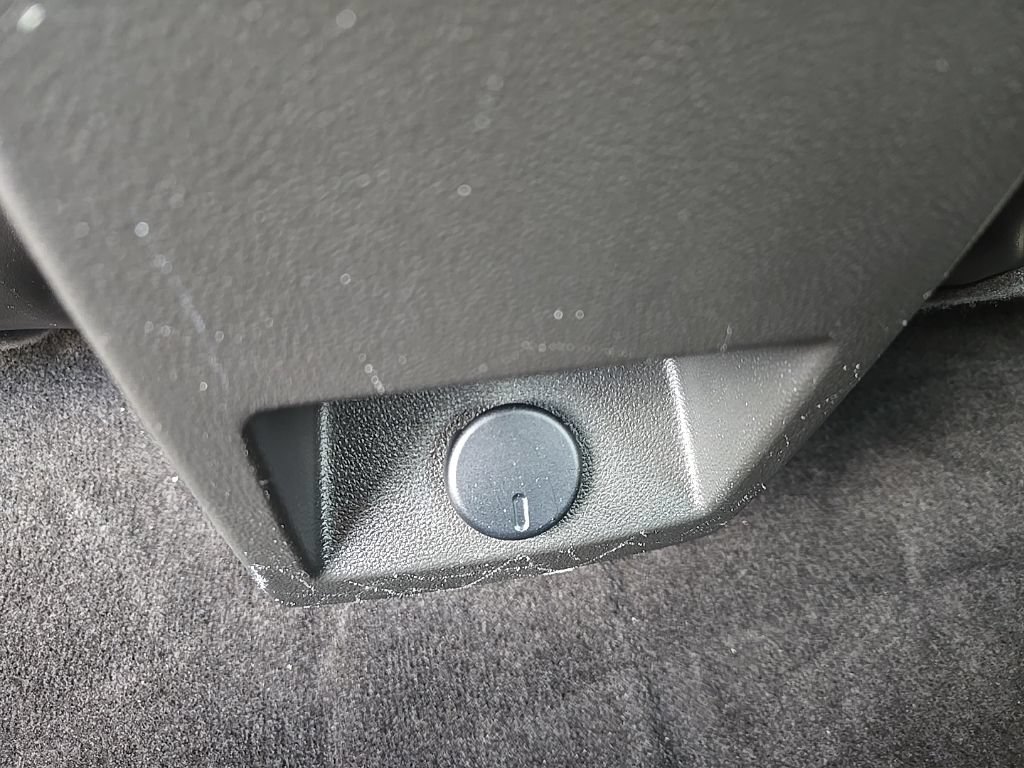 Used 2016 Chevrolet Equinox LTZ FWD image 37
