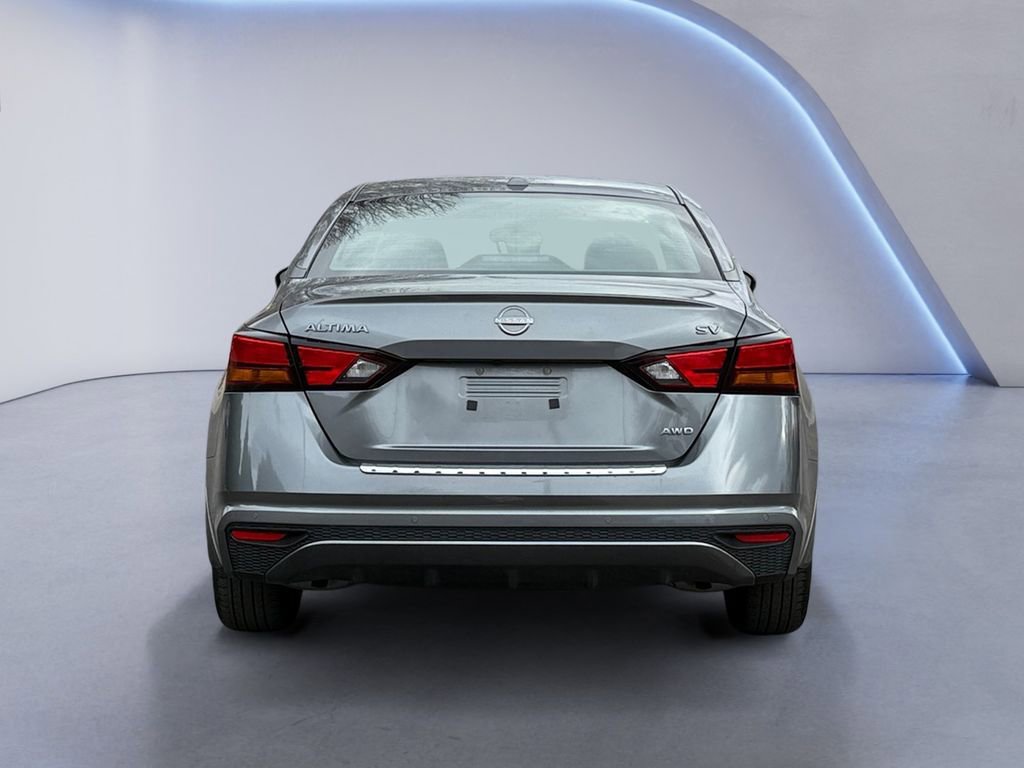 Used 2023 Nissan Altima 2.5 SV image 4