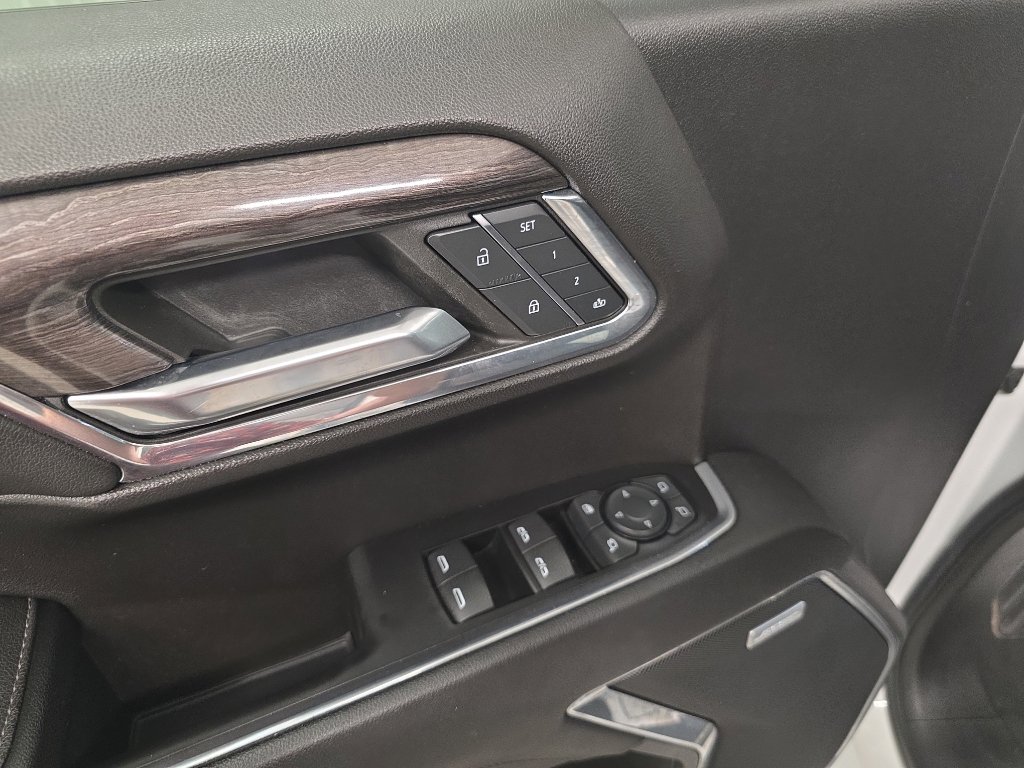 Used 2023 Chevrolet Silverado 1500 LTZ image 22