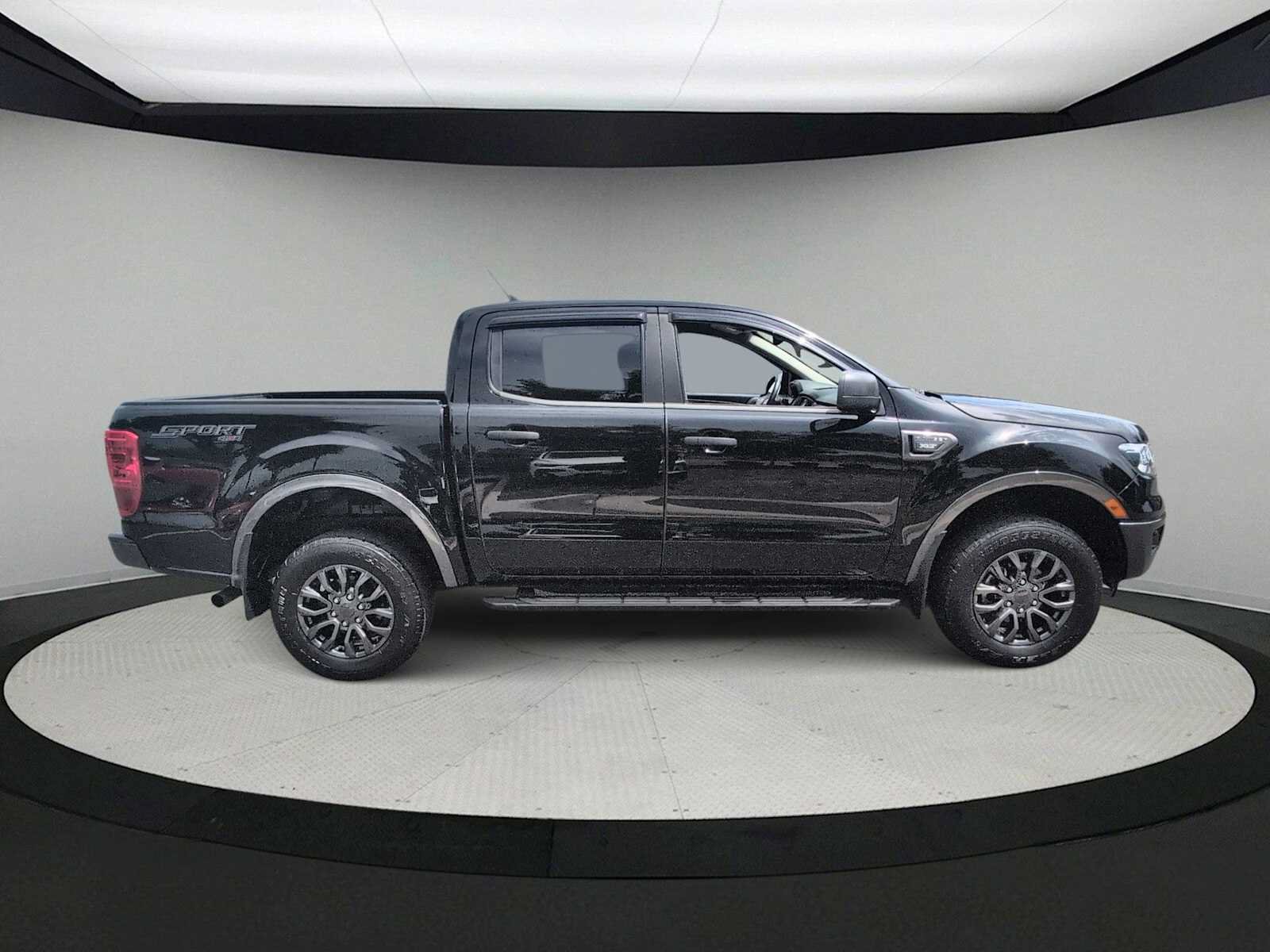 Used 2020 Ford Ranger XLT w/ Equipment Group 302A Luxury AWD/4WD image 9