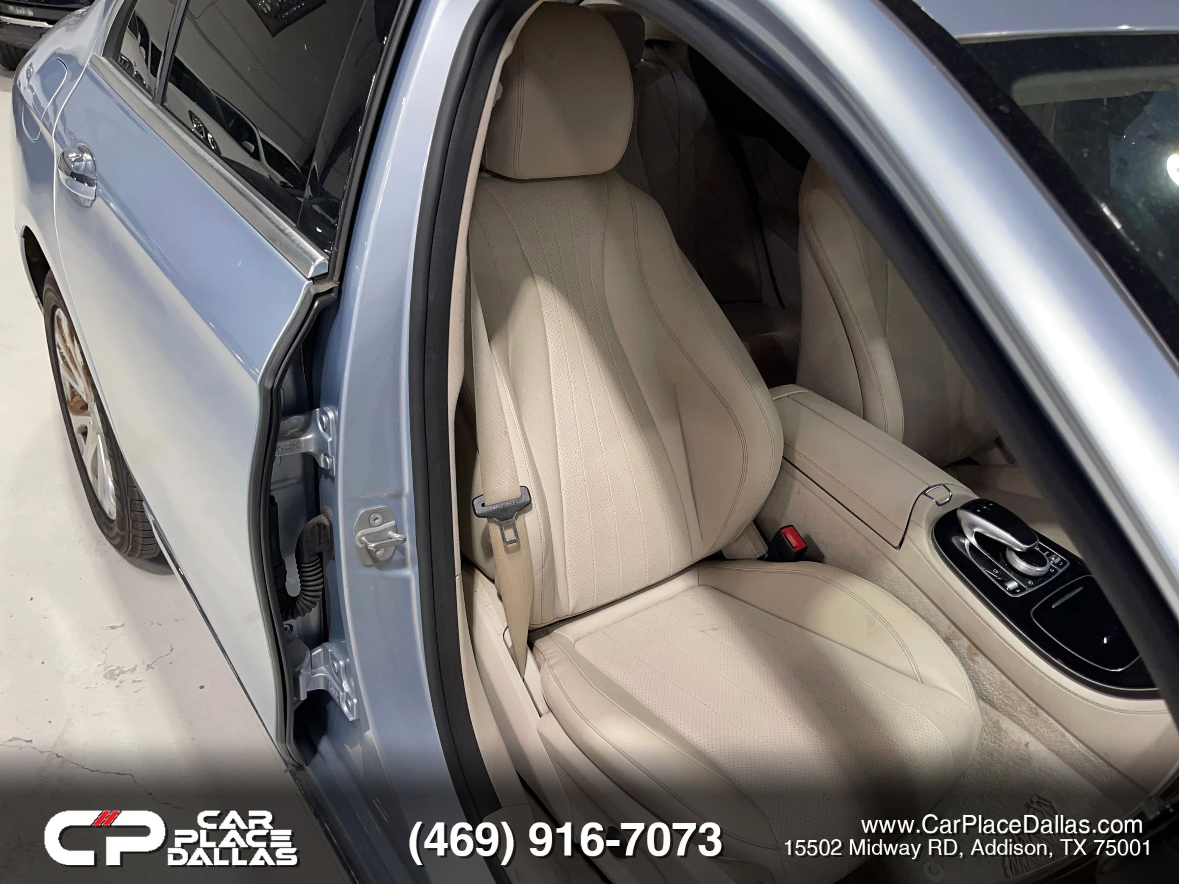 Used 2017 Mercedes-Benz E 300 4MATIC w/ Premium 1 Package image 31