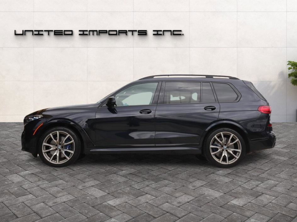 Used 2022 BMW X7 M50i AWD/4WD image 2
