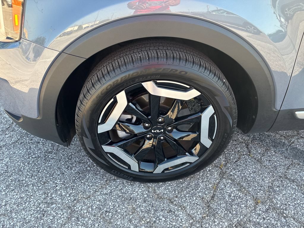Used 2025 Kia Telluride EX AWD/4WD image 9