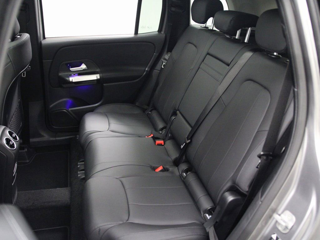 New 2026 Mercedes-Benz GLB 250 4MATIC image 13