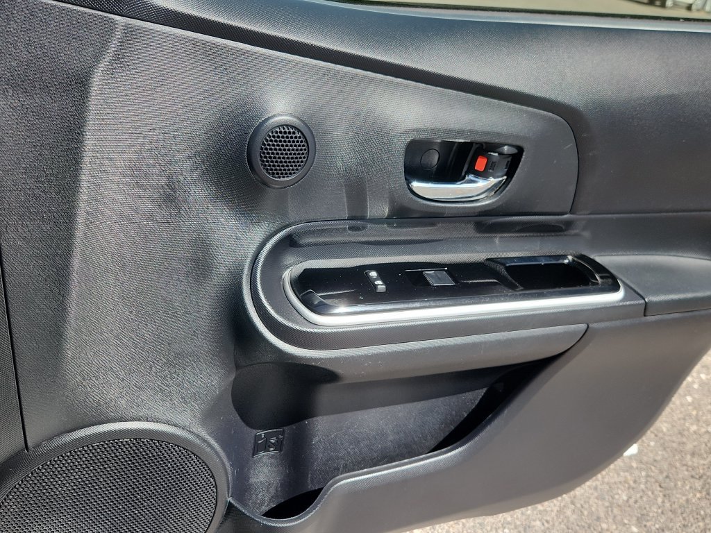 Used 2016 Toyota Prius C Three FWD image 11