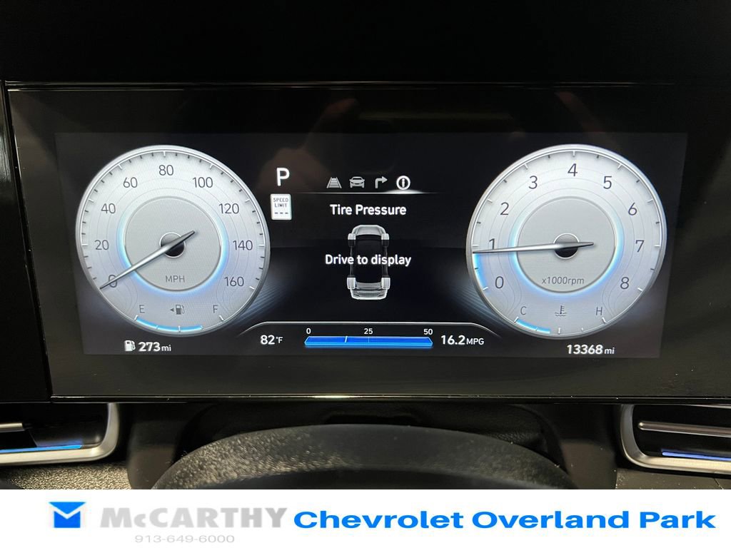 Used 2024 Hyundai Elantra SEL FWD image 13