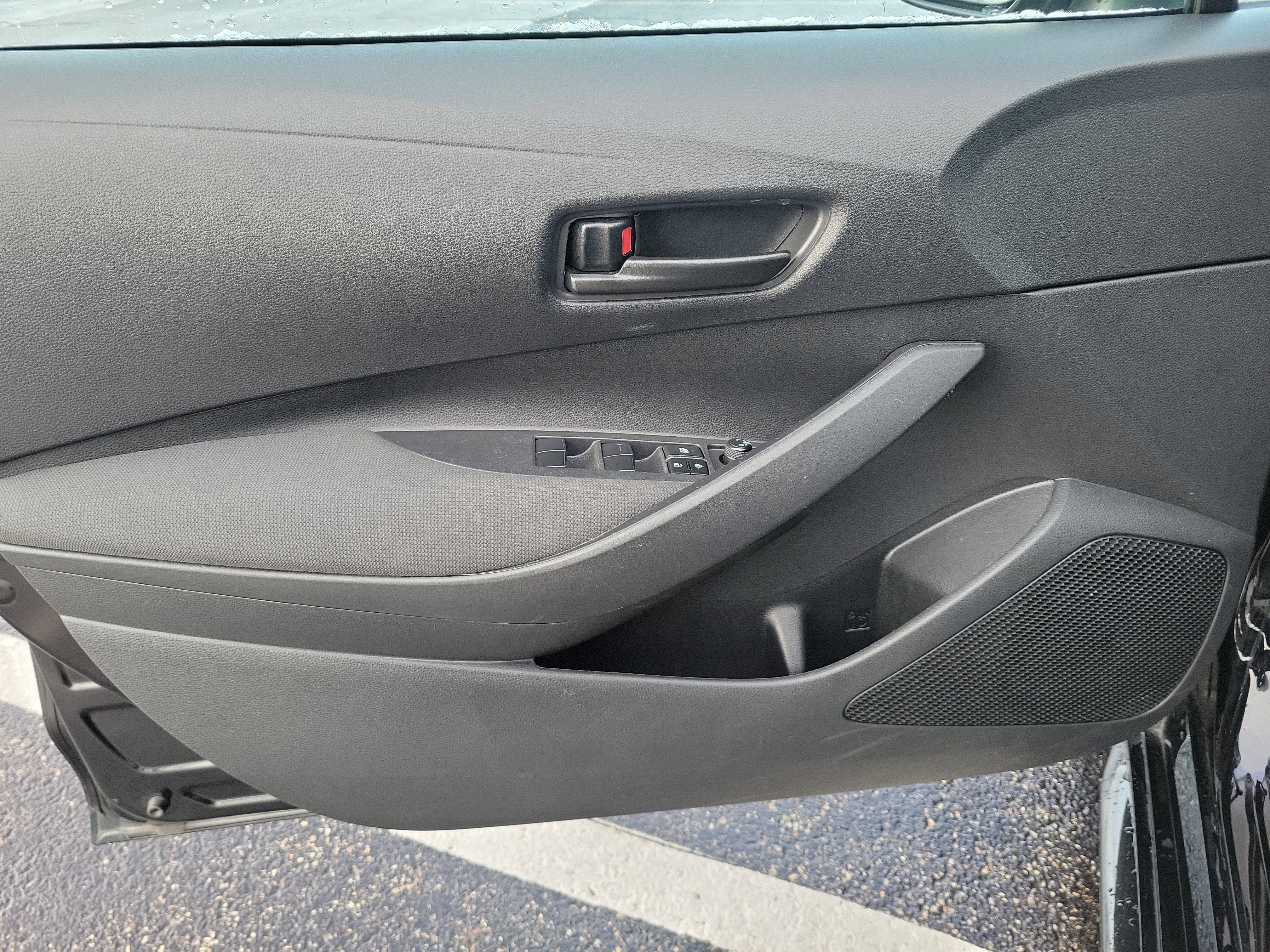 Used 2024 Toyota Corolla LE image 17