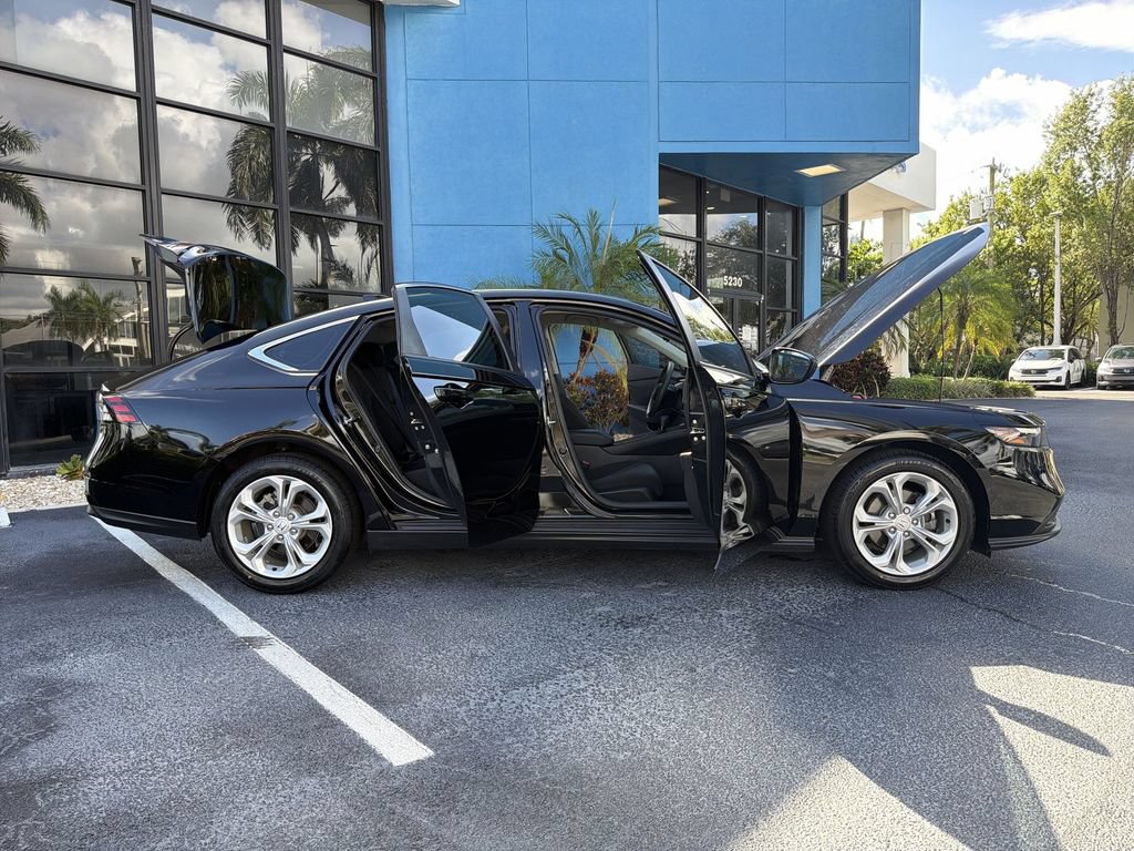 Certified 2023 Honda Accord LX image 26