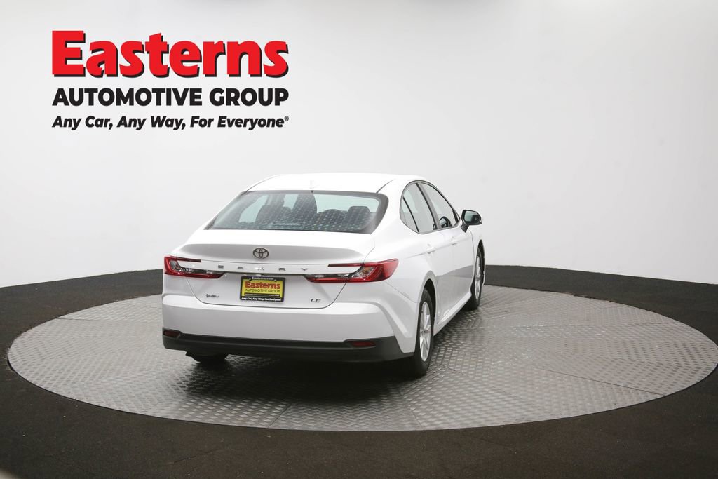 Used 2025 Toyota Camry LE FWD image 38