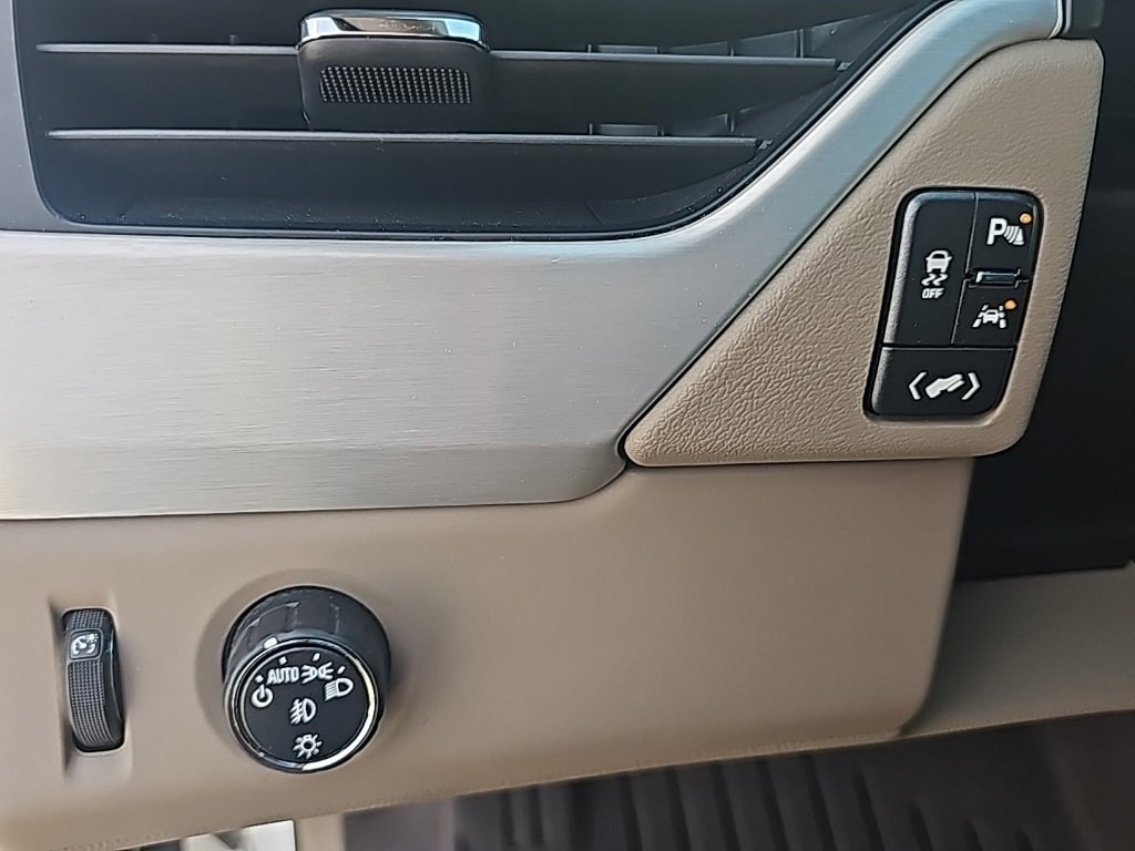 Used 2019 GMC Yukon XL SLT w/ Open Road Package image 20