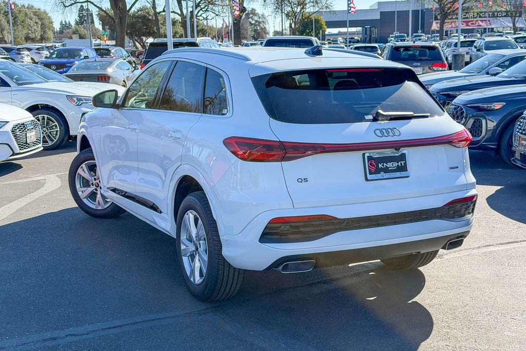 New 2025 Audi Q5 Premium image 9