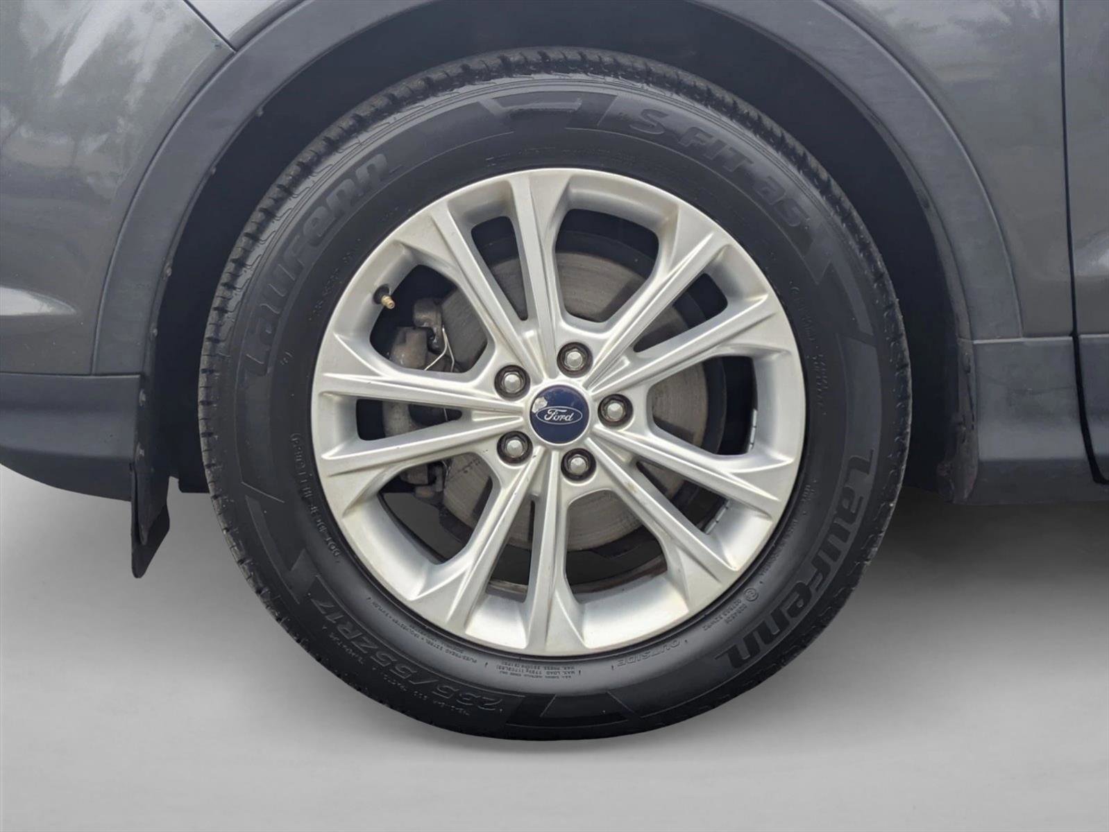 Used 2017 Ford Escape SE FWD image 22