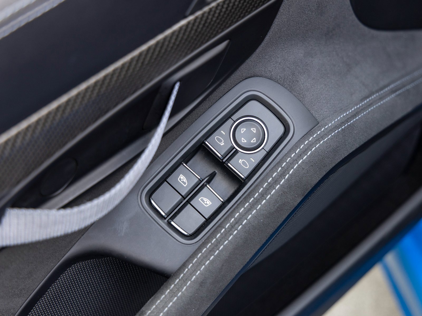 Certified 2023 Porsche 718 Cayman GT4 RS image 34