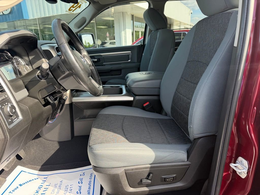 Used 2019 RAM 1500 Big Horn image 18