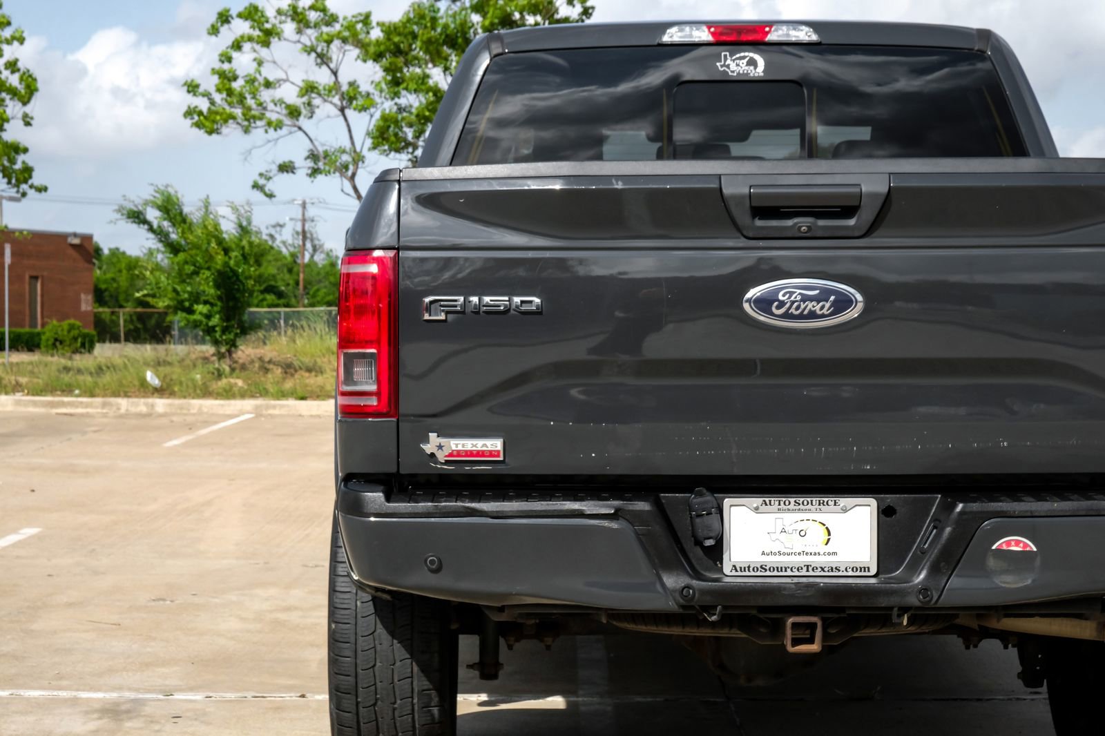 Used 2017 Ford F150 XLT w/ Equipment Group 302A Luxury AWD/4WD image 50