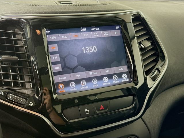 Used 2019 Jeep Cherokee Limited image 15