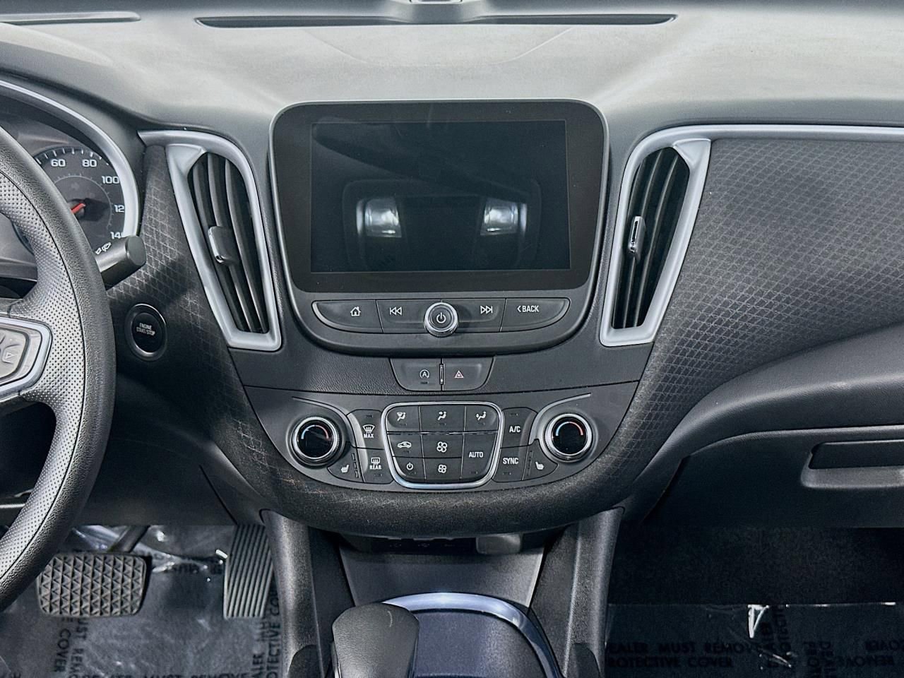 Used 2023 Chevrolet Malibu LT image 36