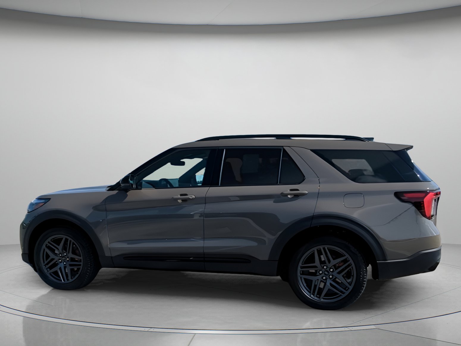 New 2026 Ford Explorer ST RWD image 19