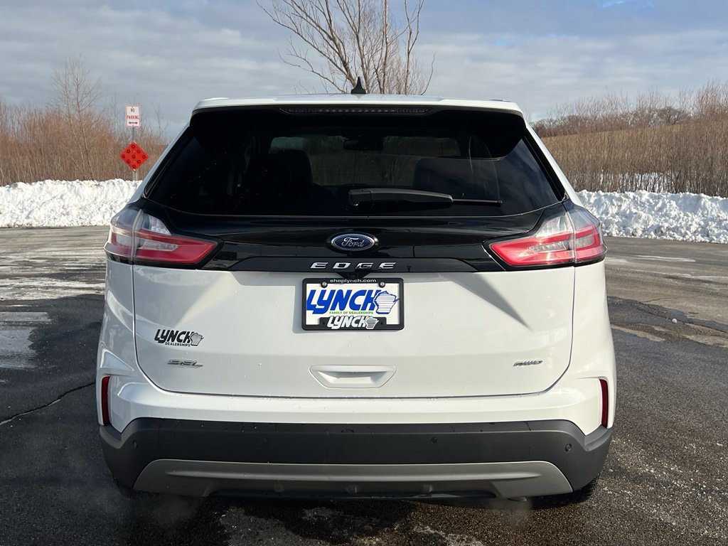 Used 2024 Ford Edge SEL w/ Convenience Package image 3