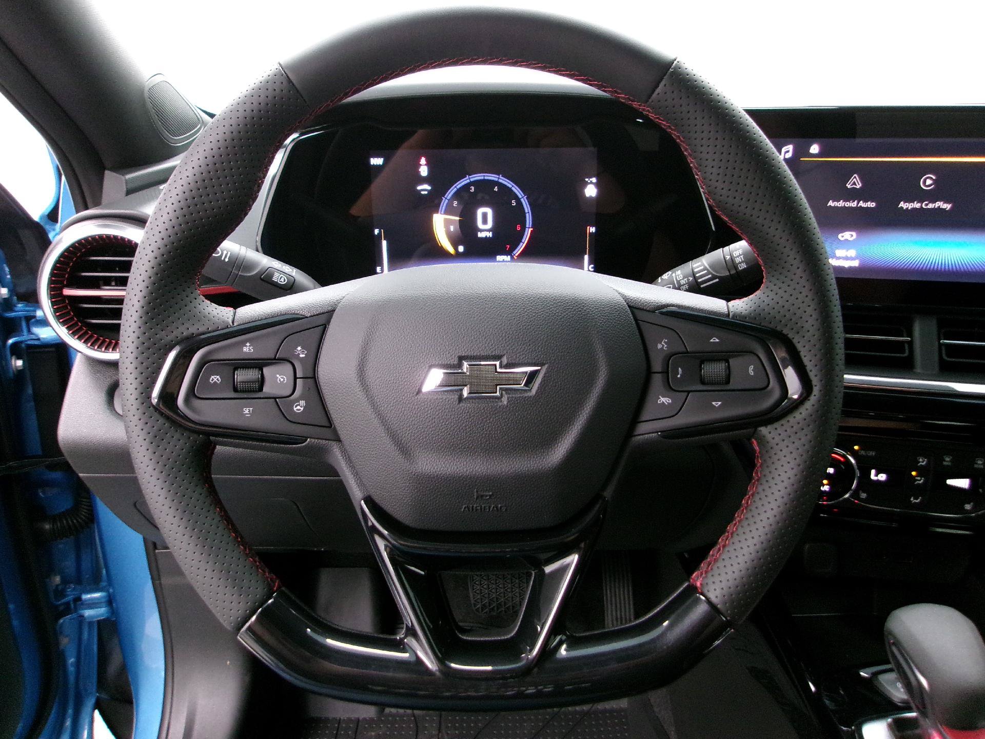 New 2026 Chevrolet Trax RS w/ Driver Confidence Package FWD image 6