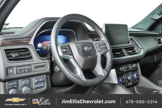 Used 2024 Chevrolet Tahoe Z71 w/ Luxury Package AWD/4WD image 4