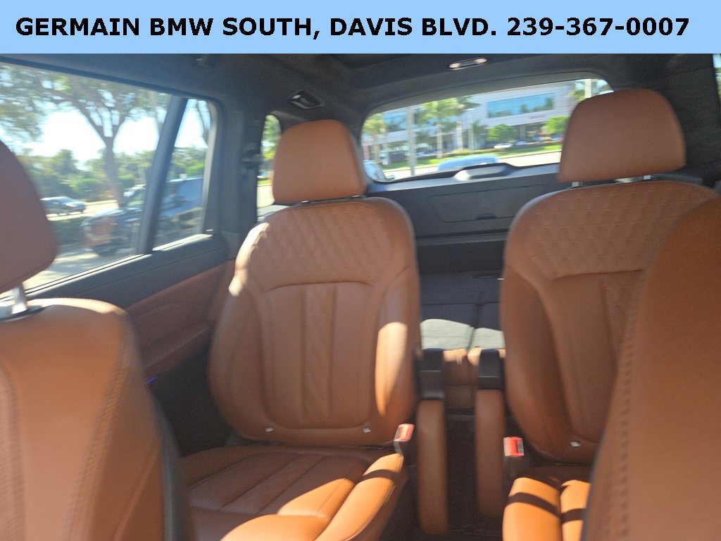 Certified 2022 BMW X7 M50i w/ Executive Package image 48