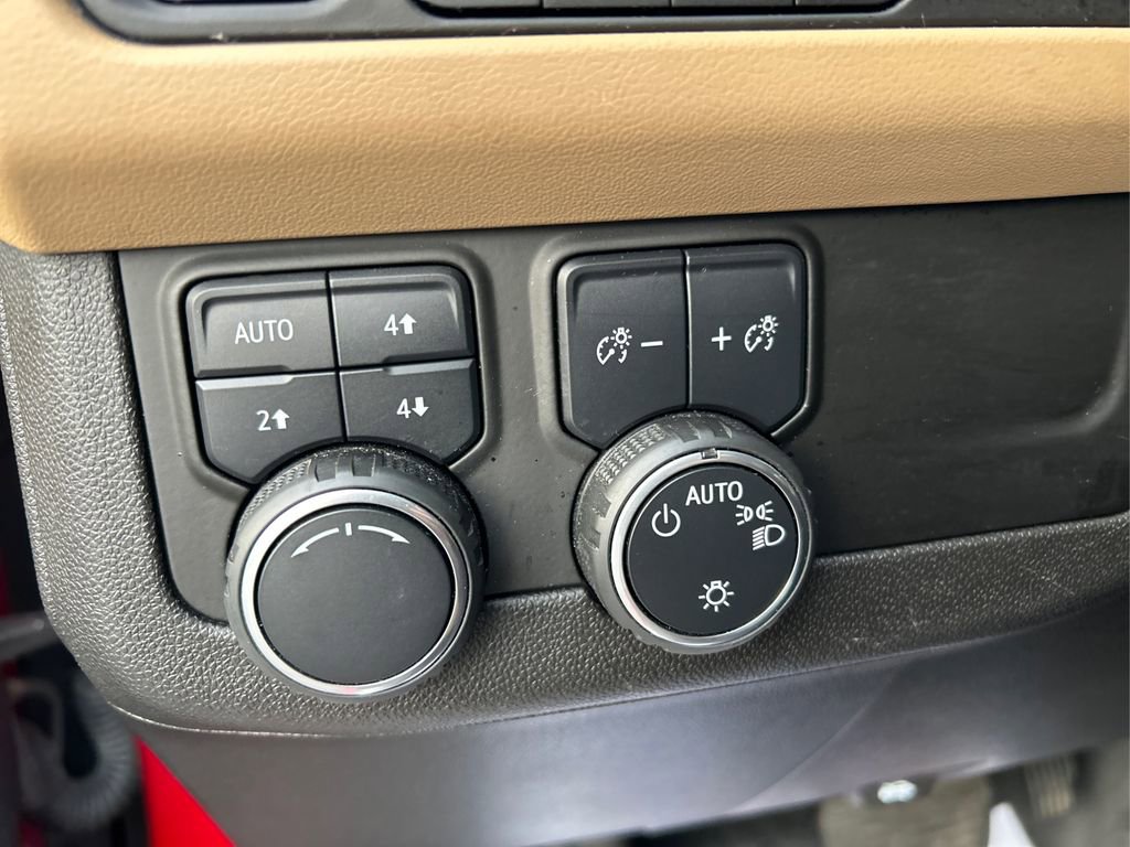 Used 2021 Chevrolet Tahoe Premier image 23